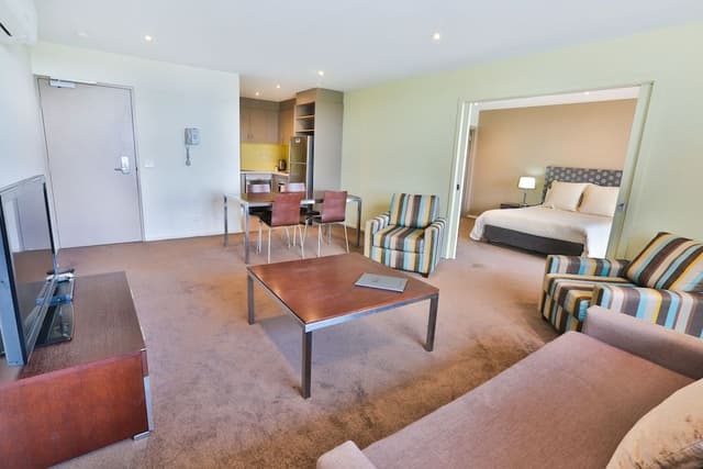 Luxury One Bedroom Spa Apartment