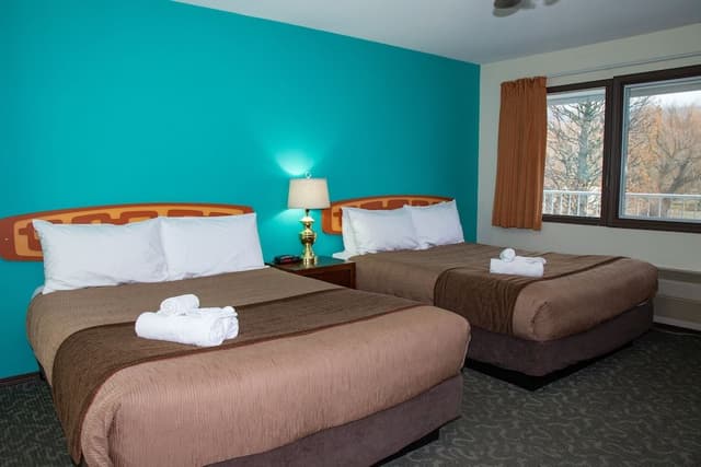 Premier Room