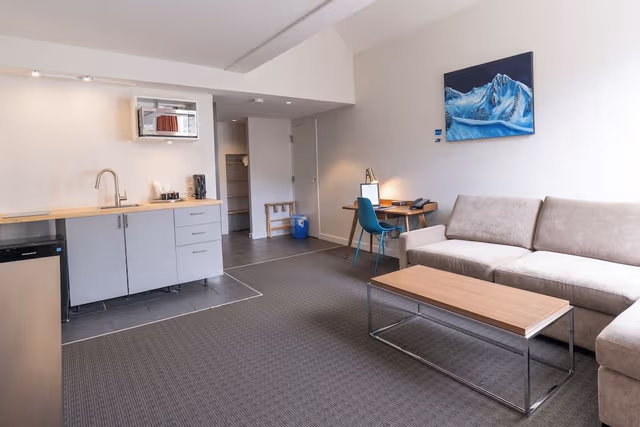 Suite, 1 Bedroom, Fireplace, Mountain View