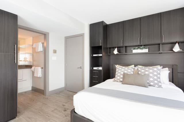 # 304 1 Bedroom Signature