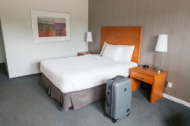 Standard Room, 1 Queen Bed