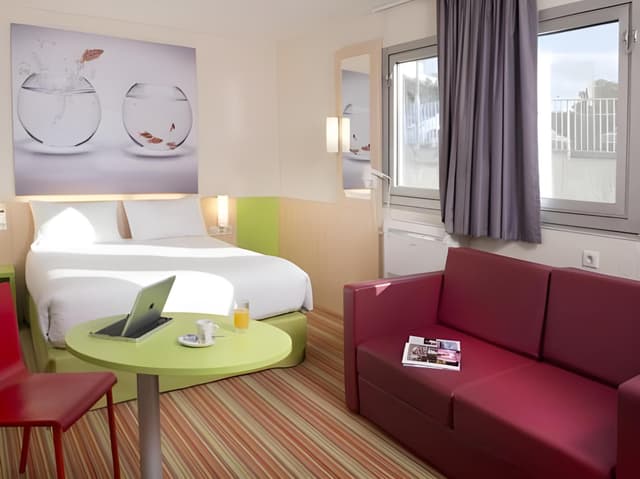 Standard Suite
