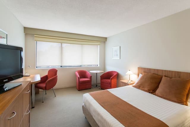 Superior Room, 1 King Bed, Non Smoking