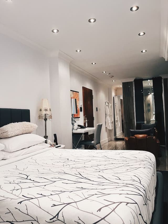 Superior Room, 1 Queen Bed