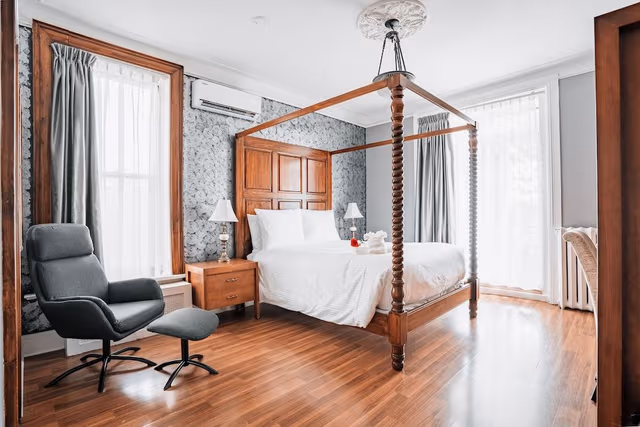 Luxury Room, 1 Queen Bed