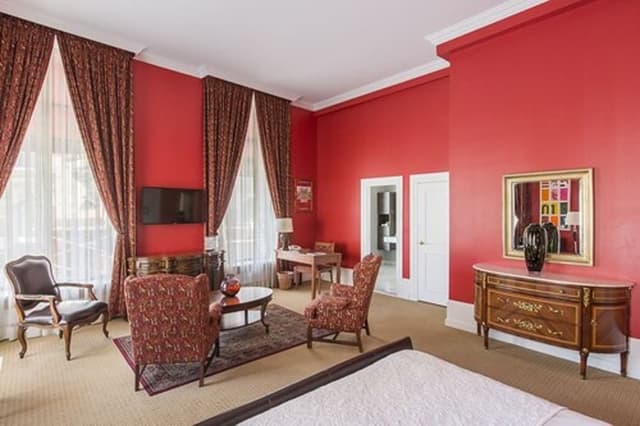 Executive Suite, 1 King Bed with Sofa bed