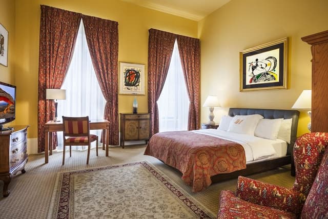 Premier Room, 1 King Bed