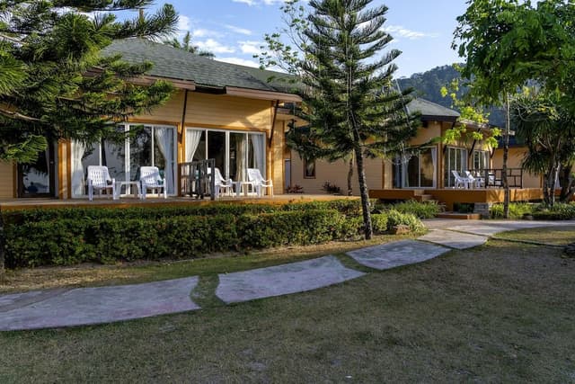 Second Row Beach Bungalow