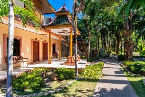 Villa Double Room with Garden View