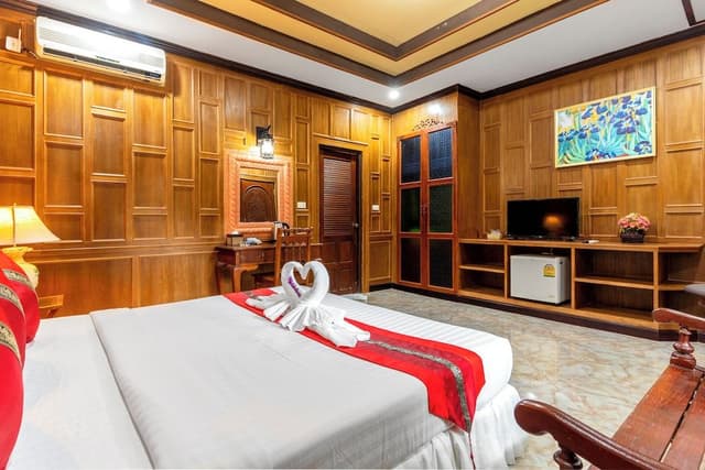 Villa Double Room with Garden View