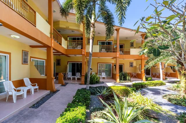 Superior Double Room with Pool View