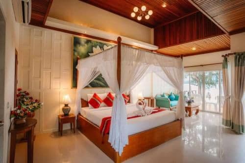 Second Row Beach Bungalow