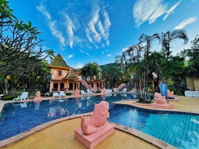 Villa Twin Room with Pool View