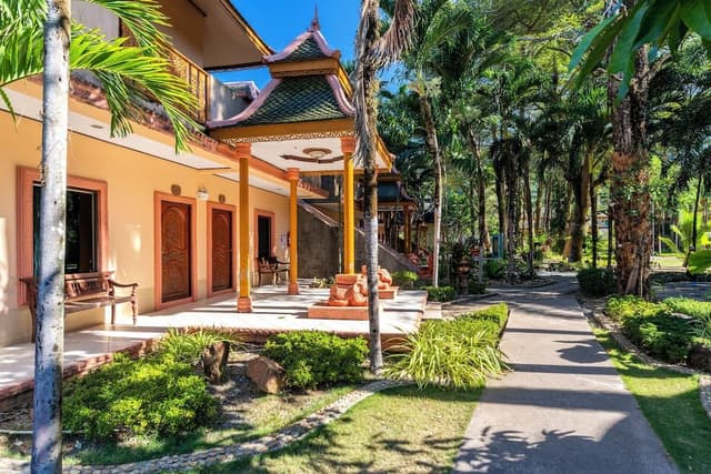 Villa Double Room with Garden View