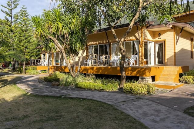Second Row Beach Bungalow
