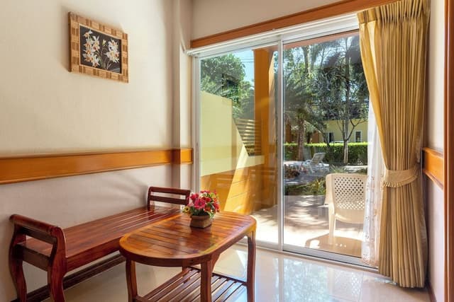 Superior Double Room with Pool View