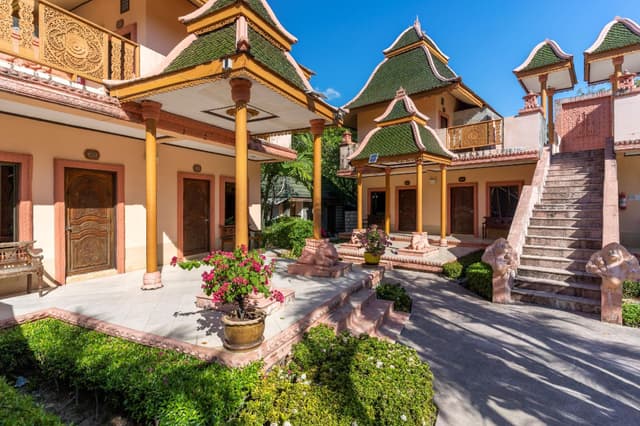 Villa Twin Room with Pool View