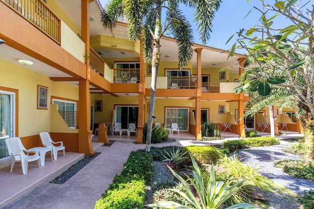 Superior Double Room with Pool View