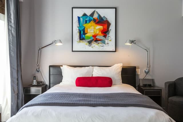 Signature Room