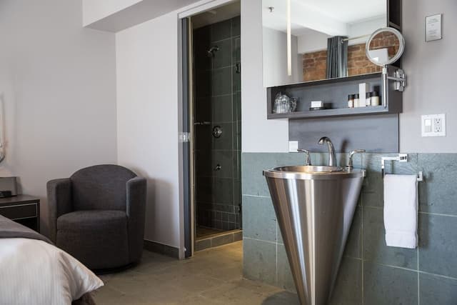 Signature Room