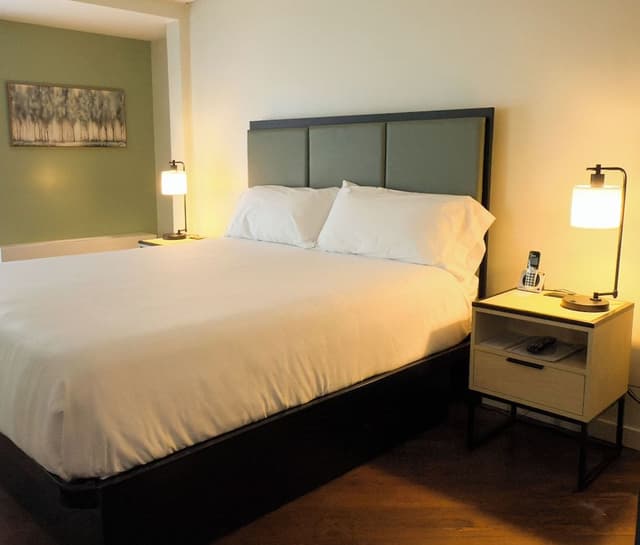Executive Room