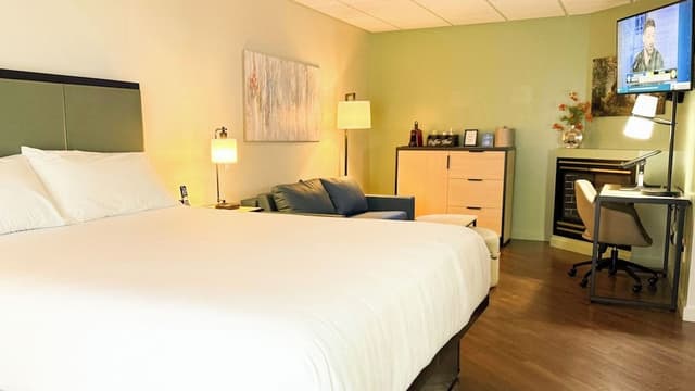 Executive Room