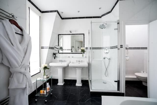 Junior suite Double ou Lits Jumeaux avec Vue Panoramique sur Paris