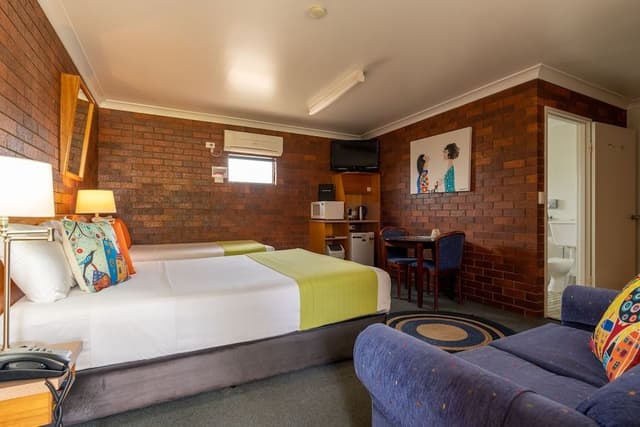 Room, Mobility Accessible (Twin Share)