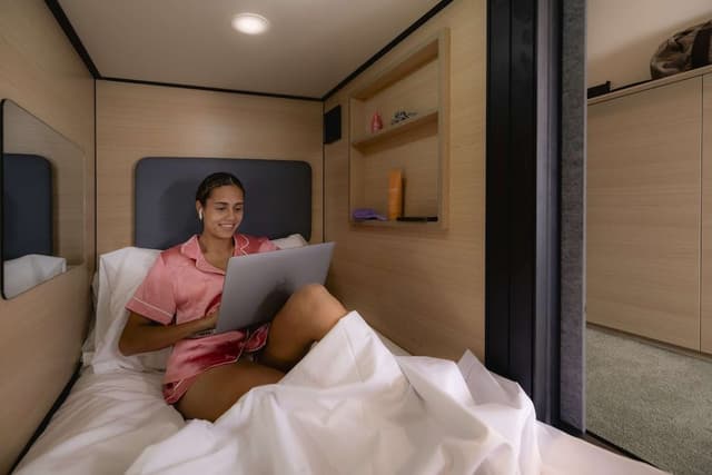 Female Only 4 Pod Room with Private Bathroom