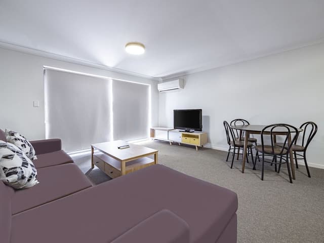 Deluxe 1 Bedroom Apartment