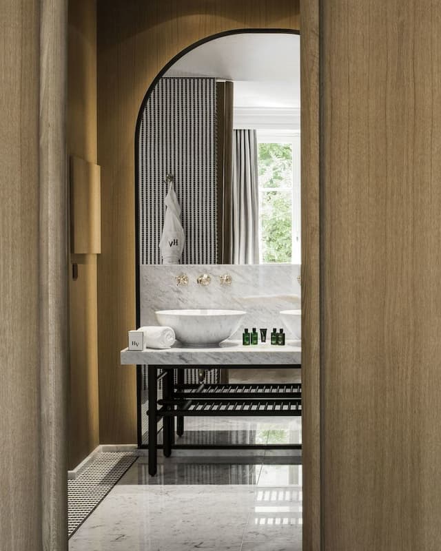 Prestige Suite