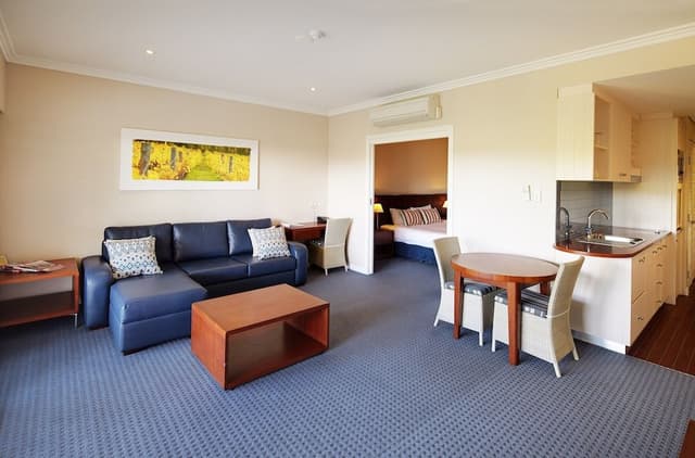 One Bedroom Apartment