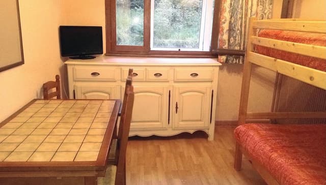 One Bedroom Apartment, North View