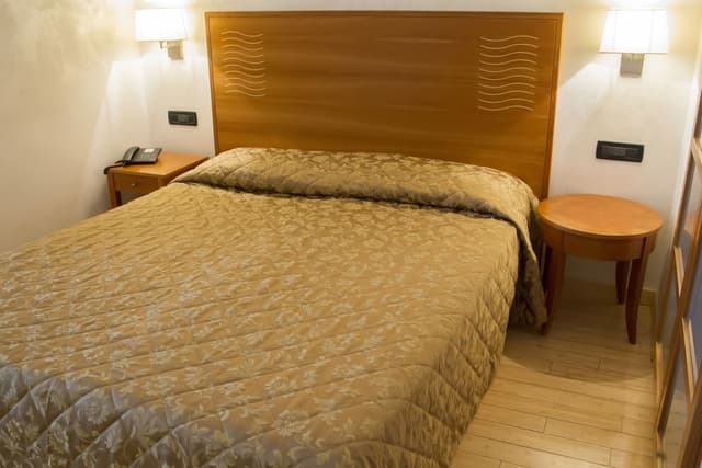 Double Room Single Use