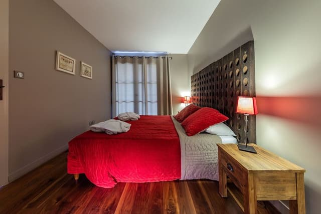 Executive Suite, Hot Tub (43m2)