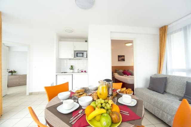 Apartment (4 people)