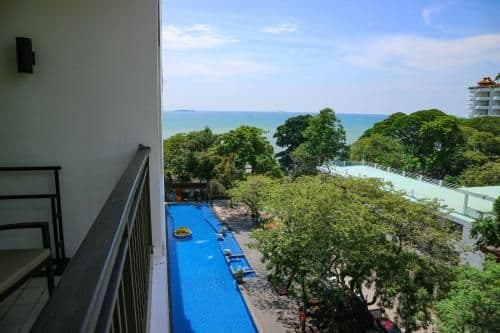 Deluxe Side Seaview Family Connecting