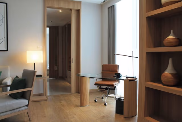 Suite, 1 Bedroom, Corner