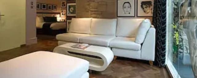 Junior Suite