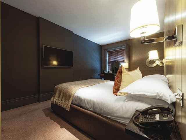 Executive Room, 1 King Bed