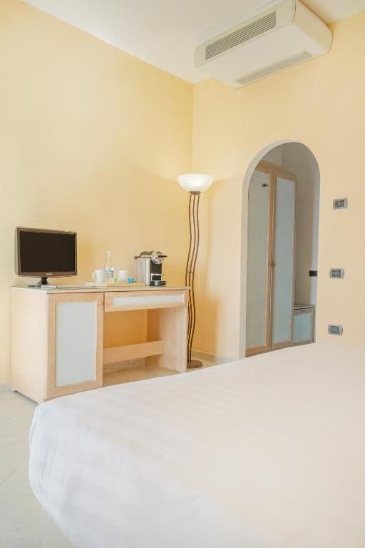 Superior Double or Twin Room with Sea View