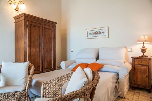 Deluxe Room, 1 Bedroom, Patio
