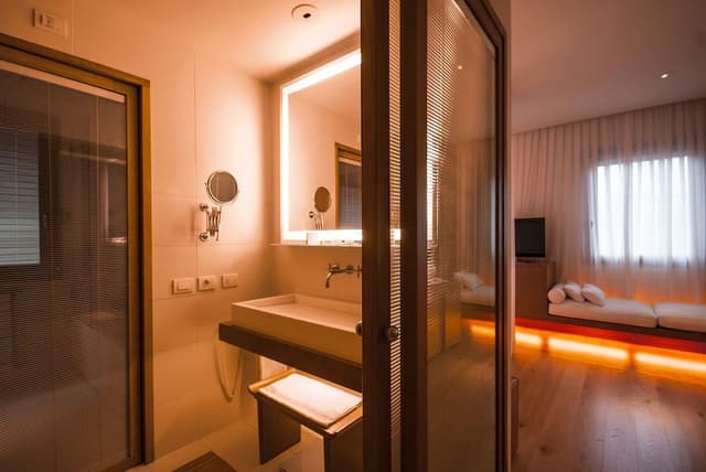 Deluxe Double Room, River View