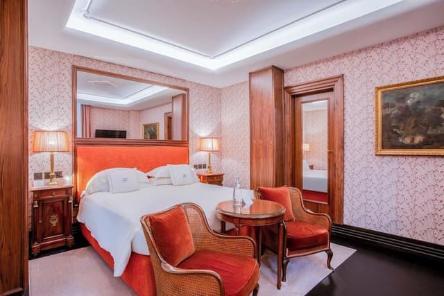 Prestige Suite