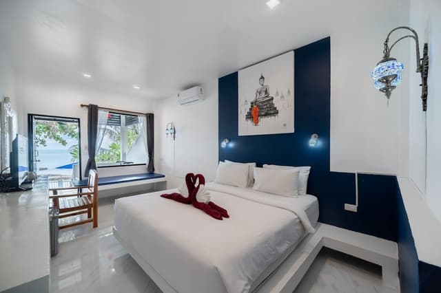 Seaview Room