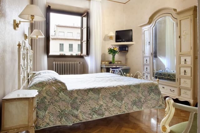 Classic Double Room