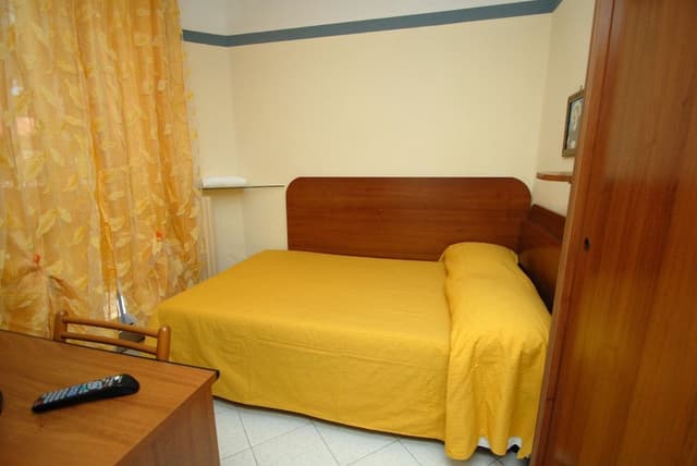 Single Room, Private Bathroom, Ground Floor
