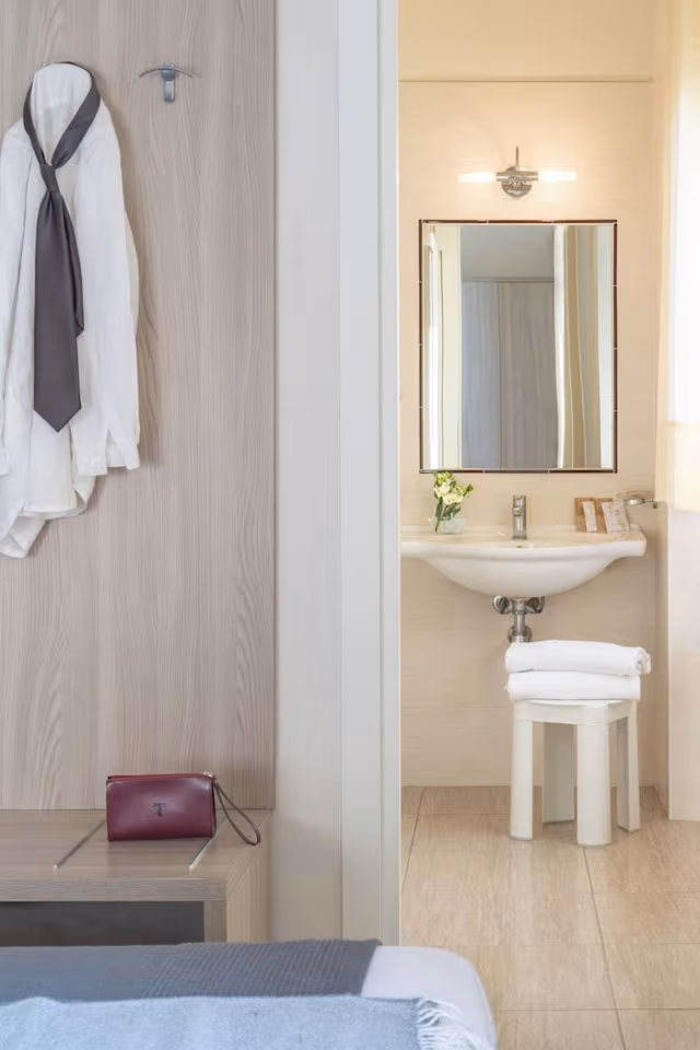 Standard Double or Twin Room, Garden View