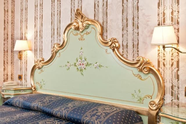 Classic Double or Twin Room