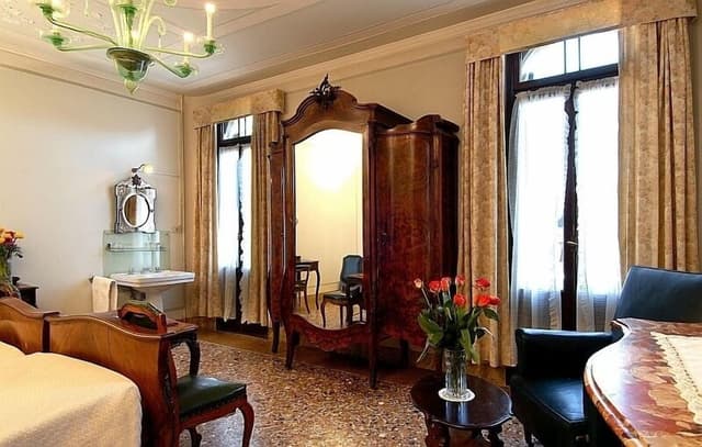 Double Room, Private Bathroom